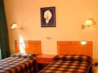 Capri Hotell 3*